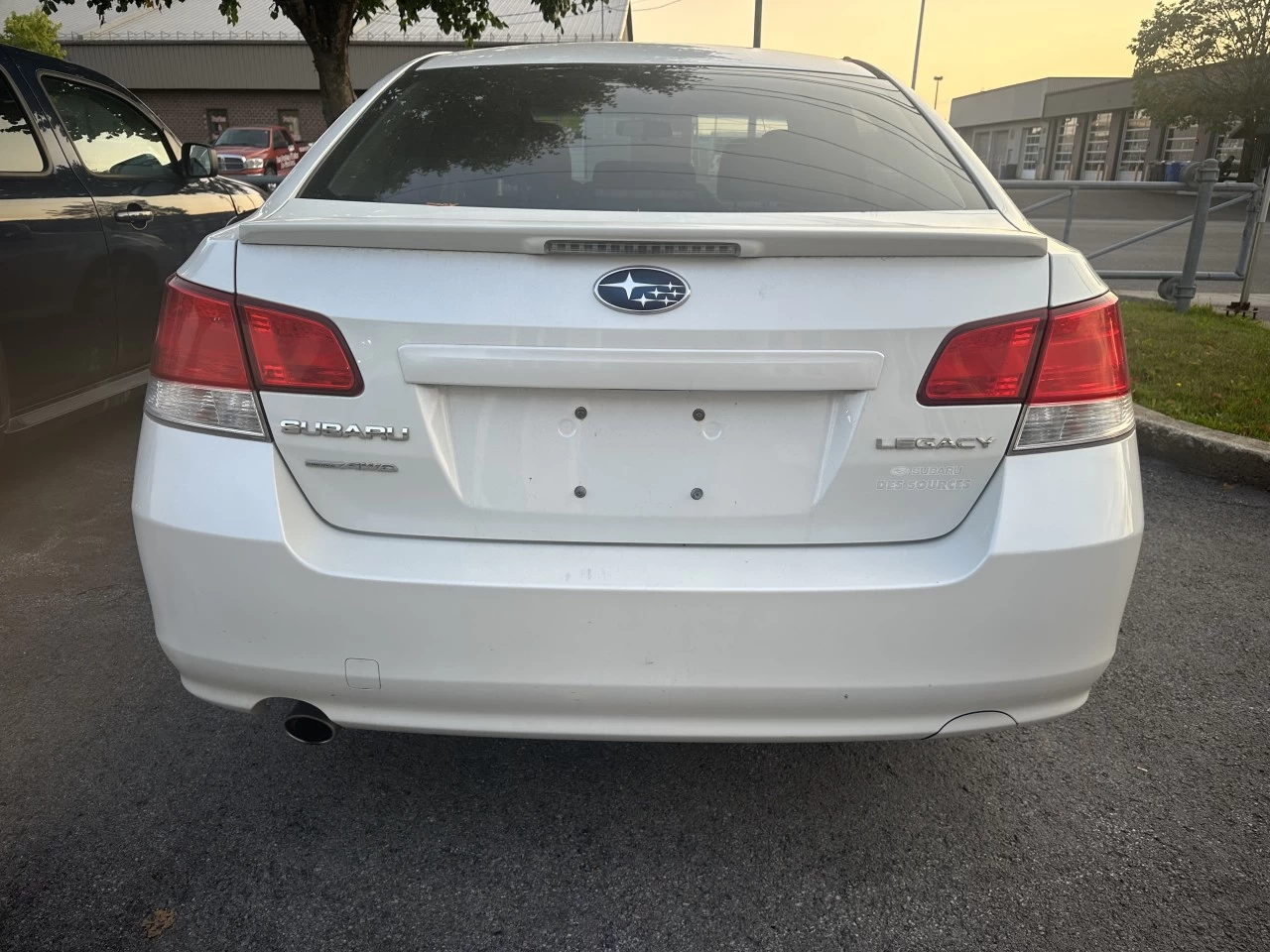 2014 Subaru Legacy  Image principale