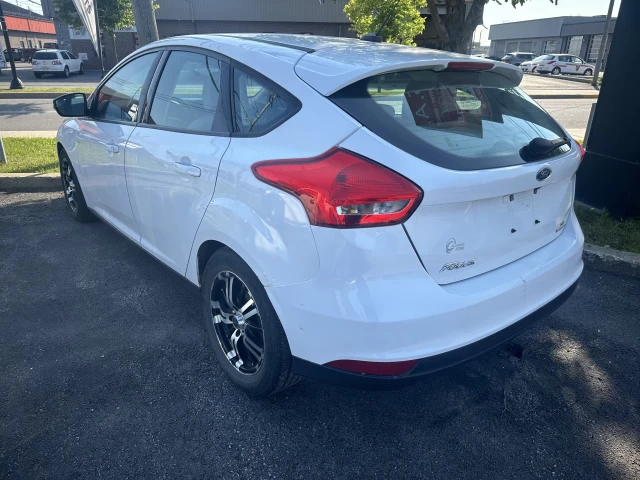 Ford Focus SE 2015