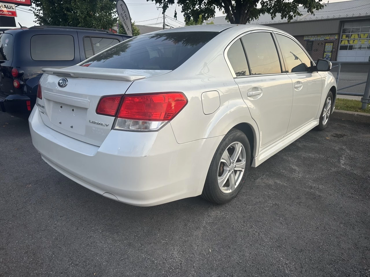 2014 Subaru Legacy  Main Image